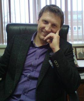 Евгений Самсоненков - тренер по телесно-орентированной терапии